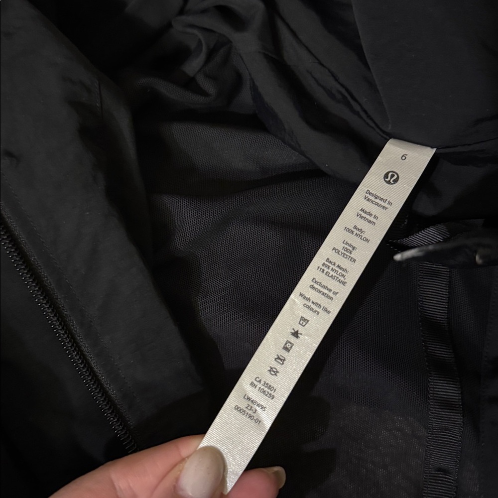 Lululemon Always Effortless Long Jacket Black Size 6 - Picture 3 of 8